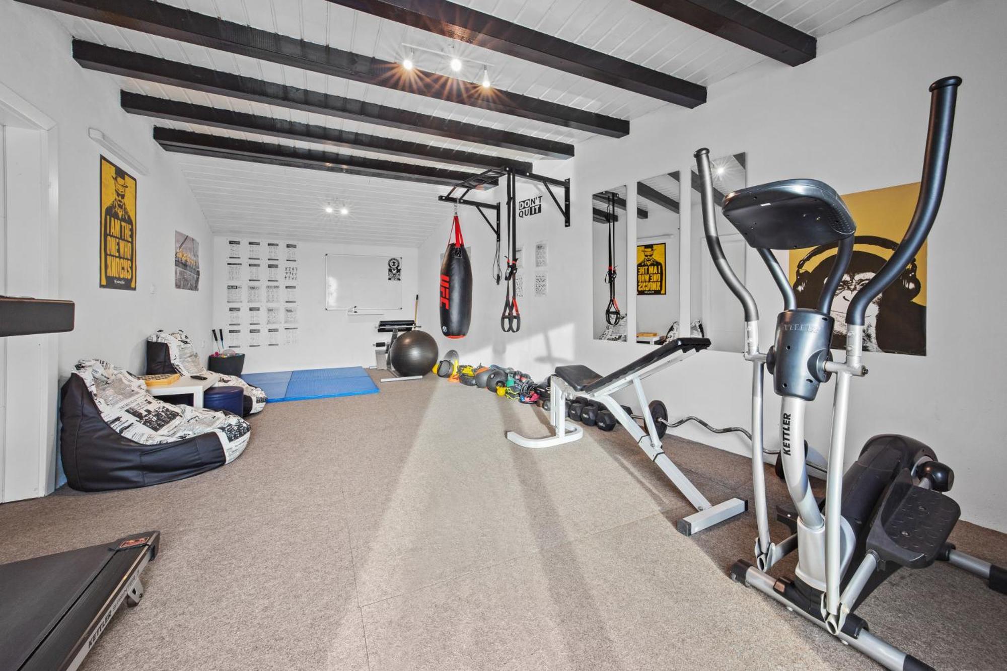 Special Offer! New Luxury Apartment With Pool, Fitness, Outdoor Bar&Grill Buje Luaran gambar
